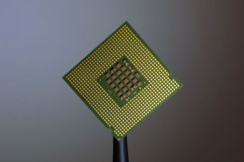 Apple wants to manufacture its own chips