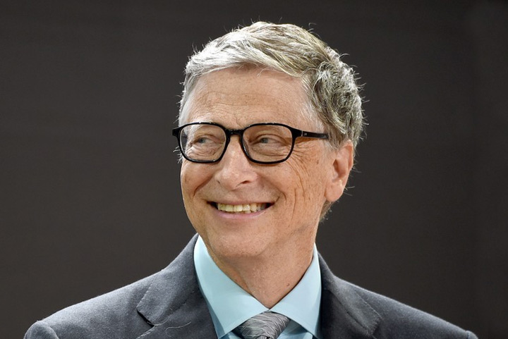 Quel est le salaire de Bill Gates ?